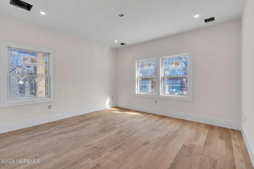64 Byrnes Lane Eatontown, NJ 07724