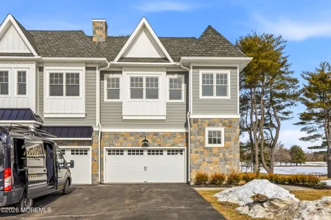 124 Eagle Way