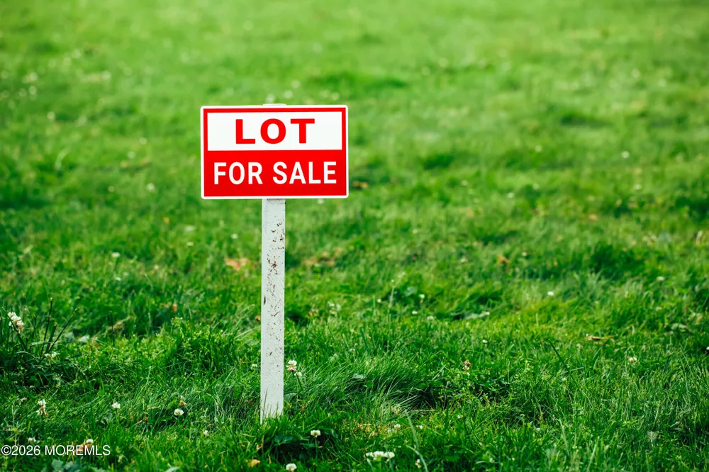 53 Bonita Road Waretown, NJ 08758