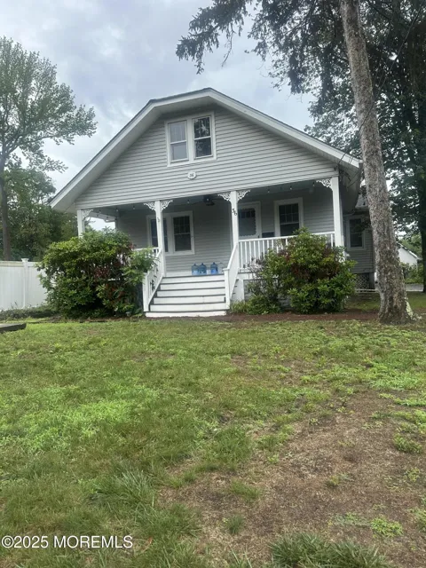 36 Whalepond Road #front