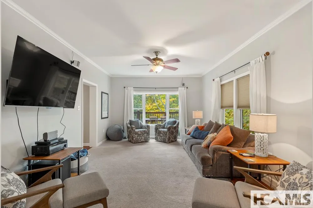 110 Kestrel Court Sapphire, NC 28774