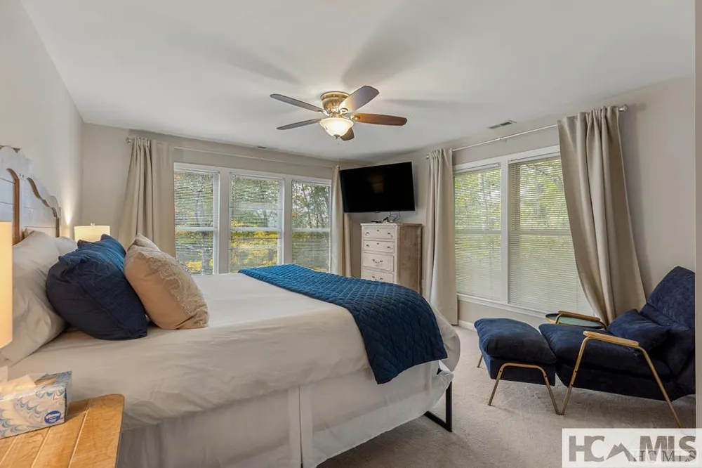 110 Kestrel Court Sapphire, NC 28774