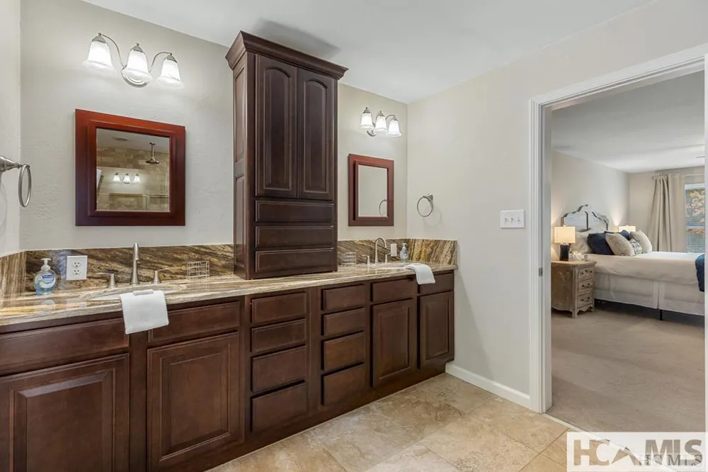 110 Kestrel Court Sapphire, NC 28774