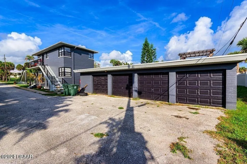 828 Grandview Avenue #4 Daytona Beach, FL 32118