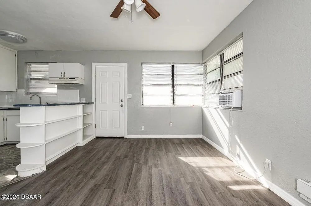 828 Grandview Avenue #4 Daytona Beach, FL 32118
