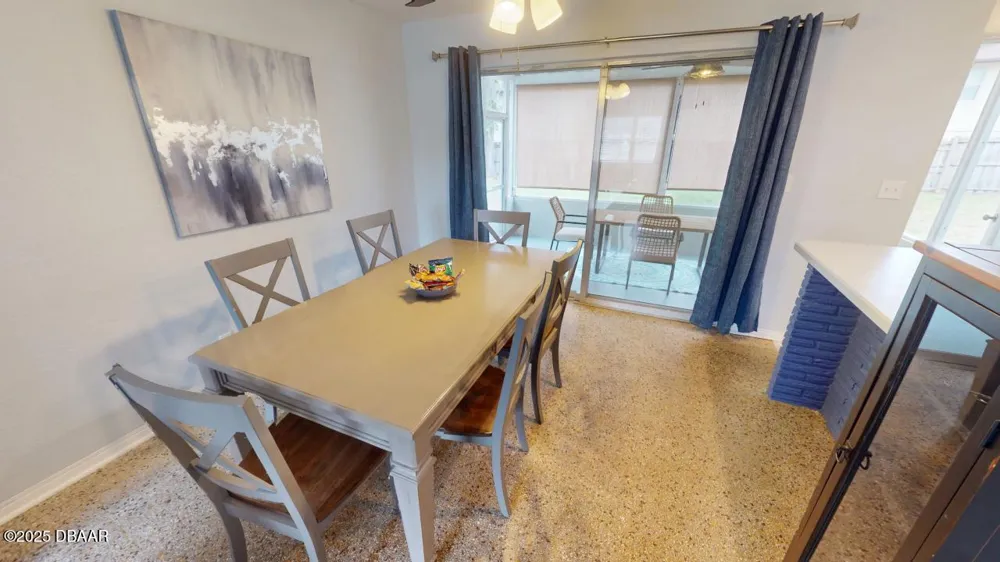 328 Slayton Avenue #u South Daytona, FL 32119