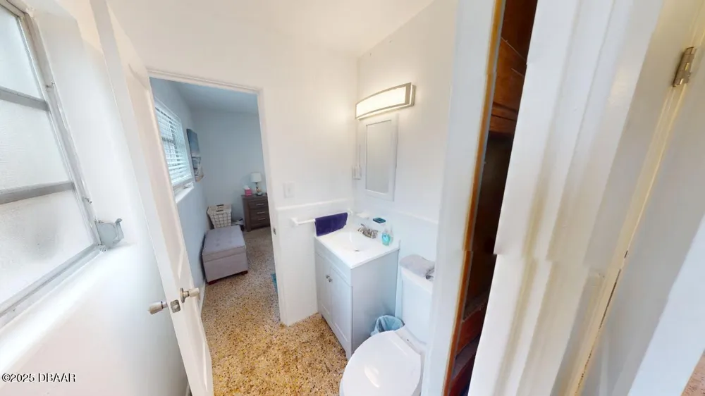328 Slayton Avenue #u South Daytona, FL 32119