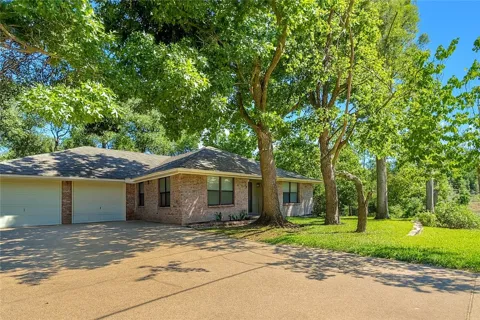 28 Sammy Snead Drive