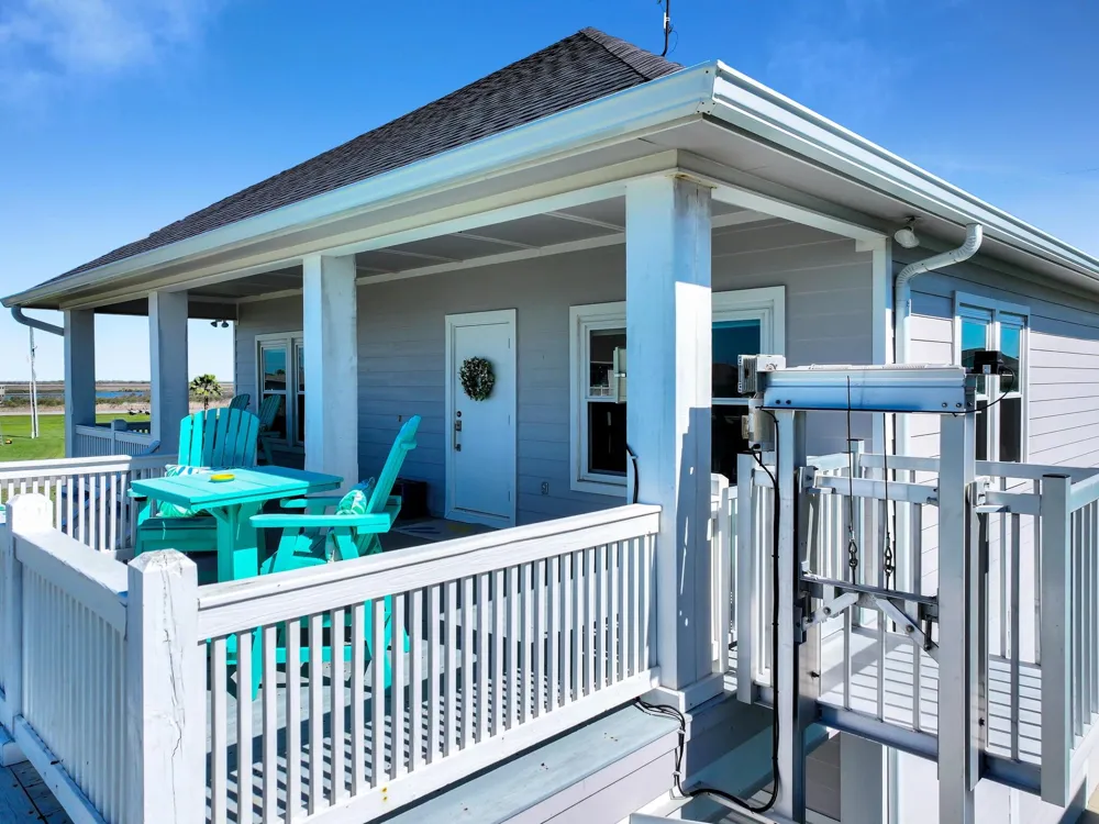978 Sue Drive Port Bolivar, TX 77650