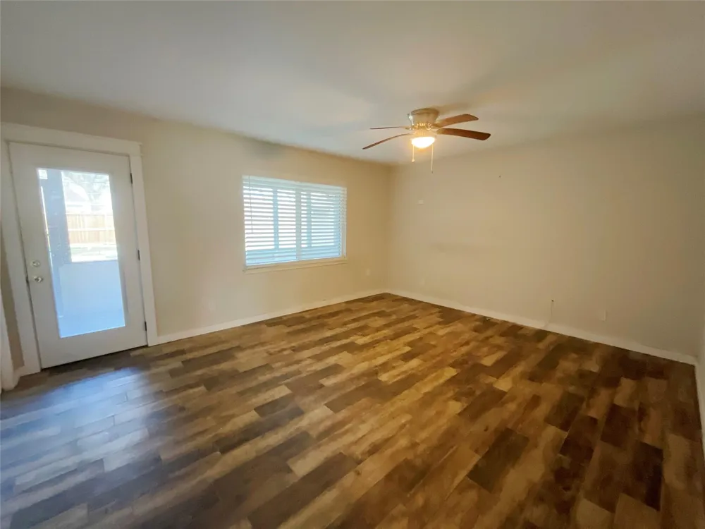 443 Bayou View Drive El Lago, TX 77586