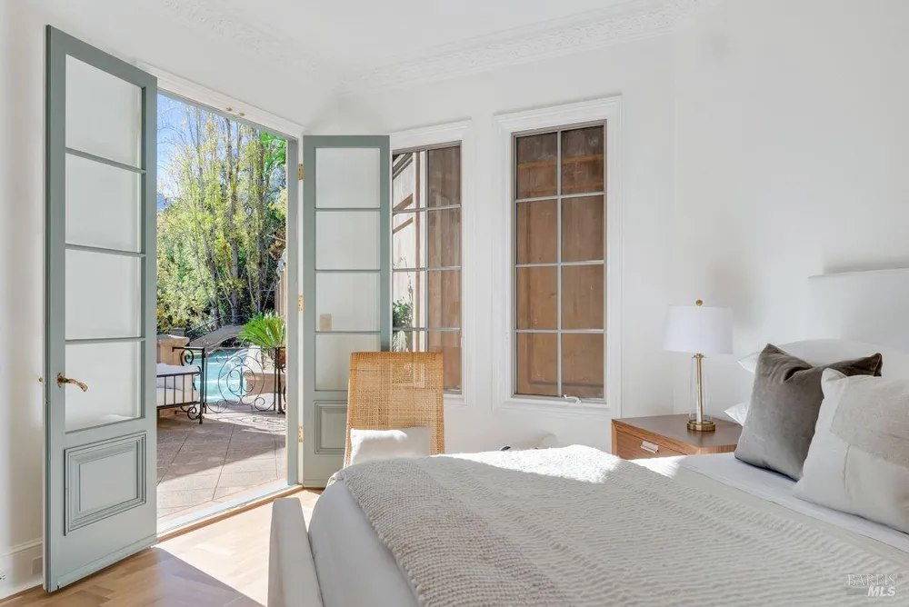 27 Upper Road Ross, CA 94957