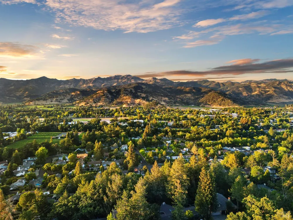 304 High Street Calistoga, CA 94515