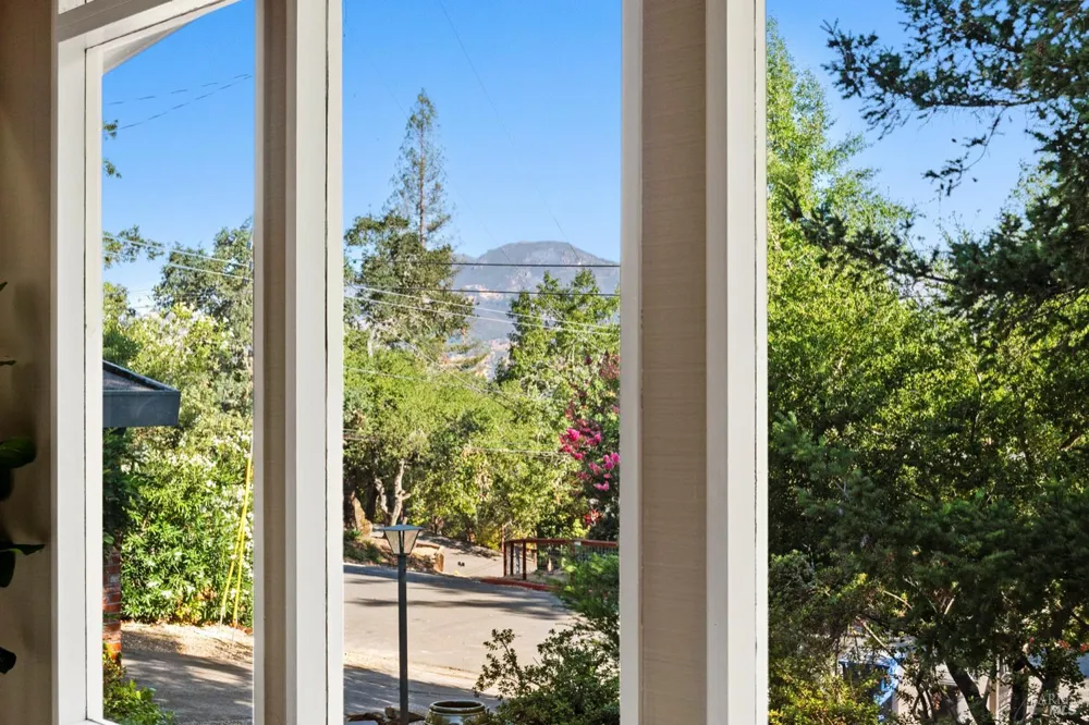 304 High Street Calistoga, CA 94515