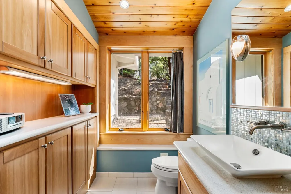 304 High Street Calistoga, CA 94515