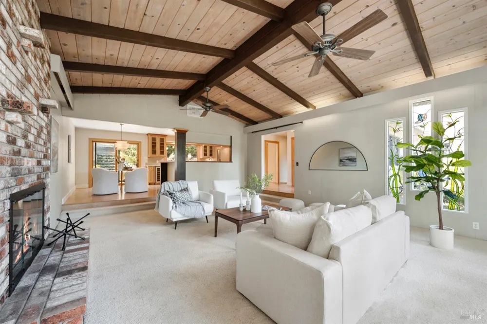 304 High Street Calistoga, CA 94515