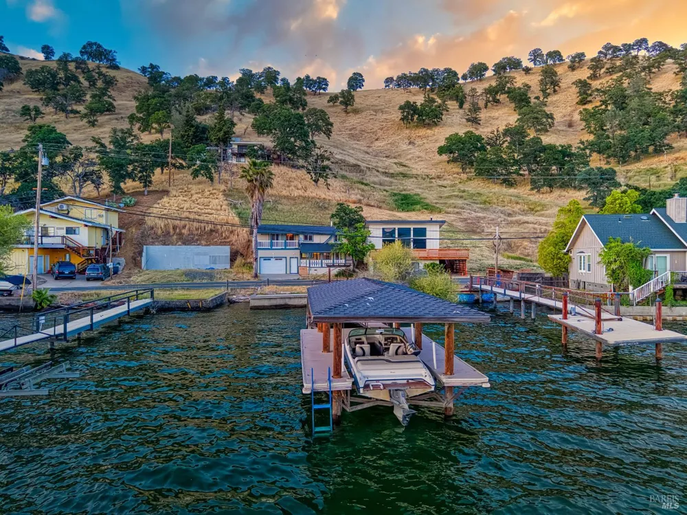 12620 Lakeshore Drive Clearlake, CA 95422