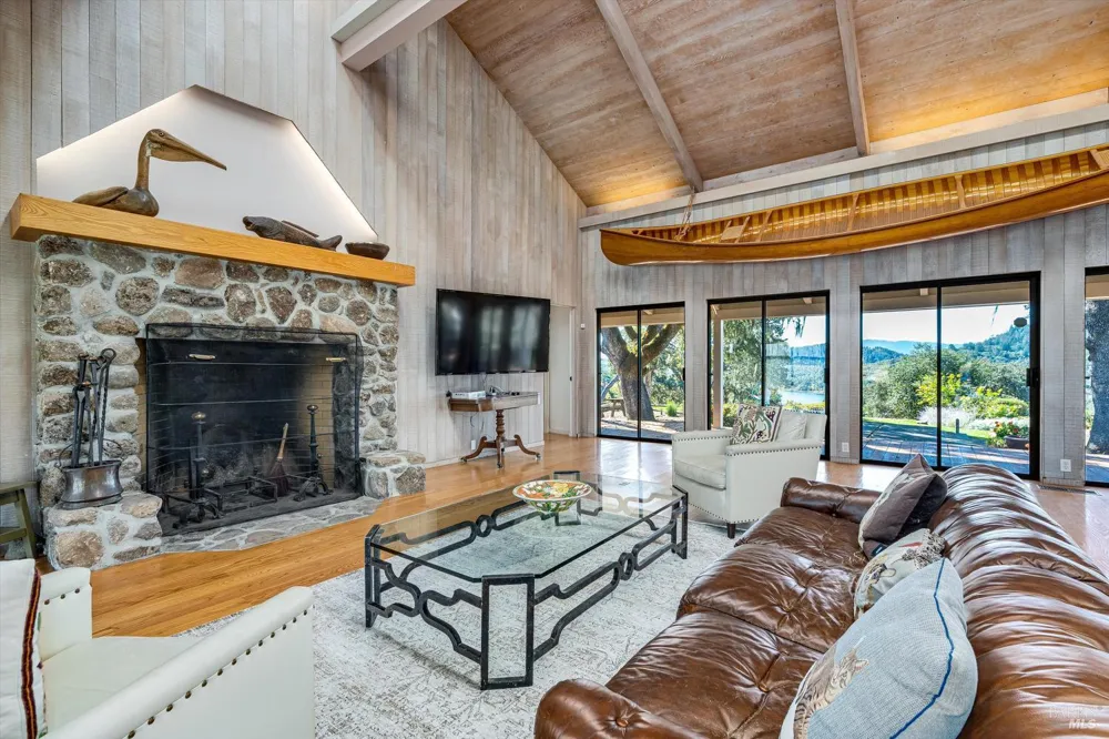 1740 Conn Valley Road St. Helena, CA 94574