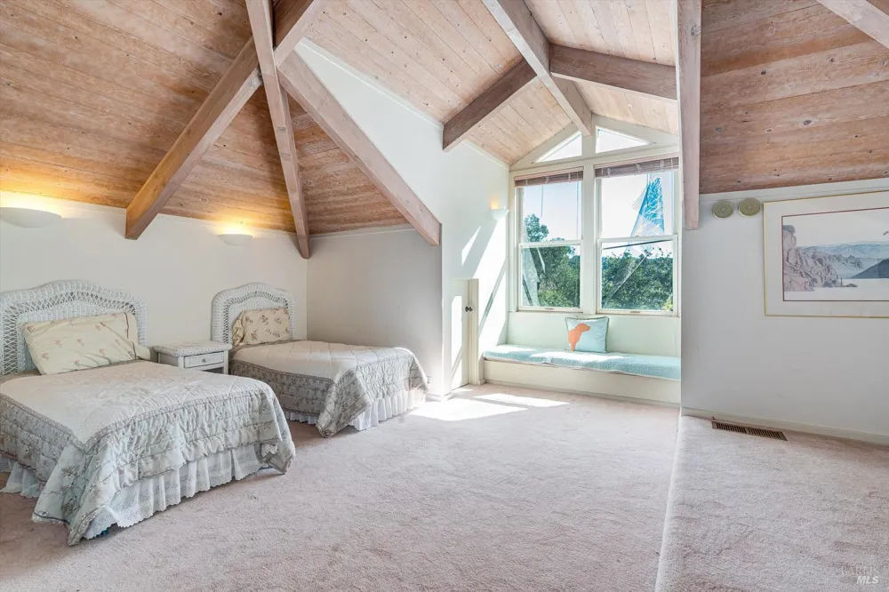 1740 Conn Valley Road St. Helena, CA 94574