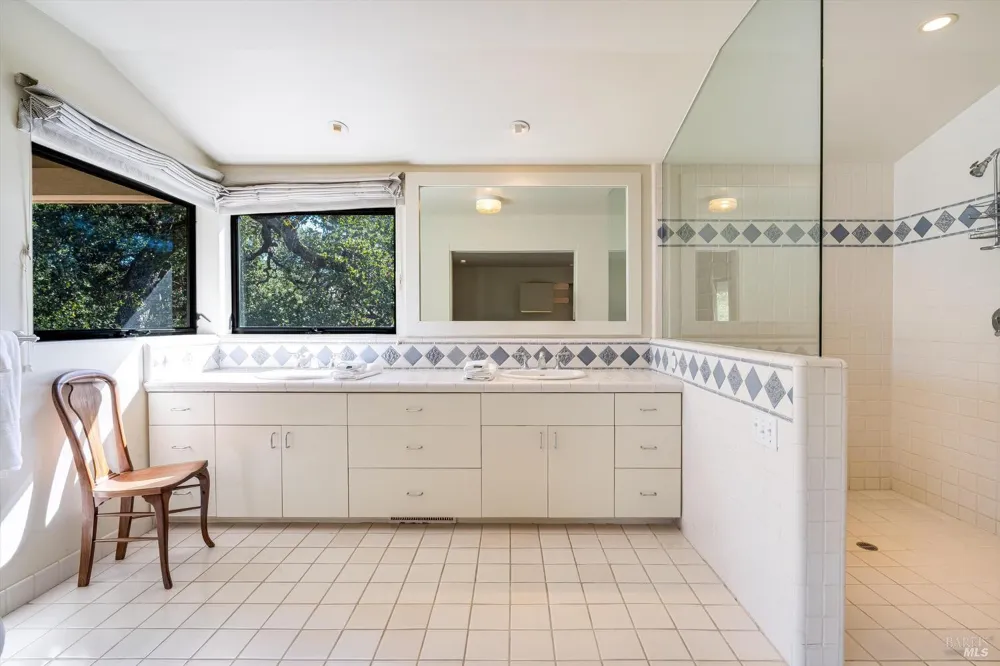 1740 Conn Valley Road St. Helena, CA 94574