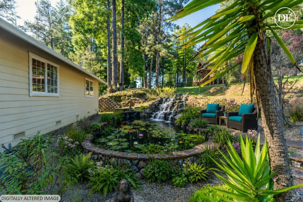 18940 Timber Pointe Drive Fort Bragg, CA 95437
