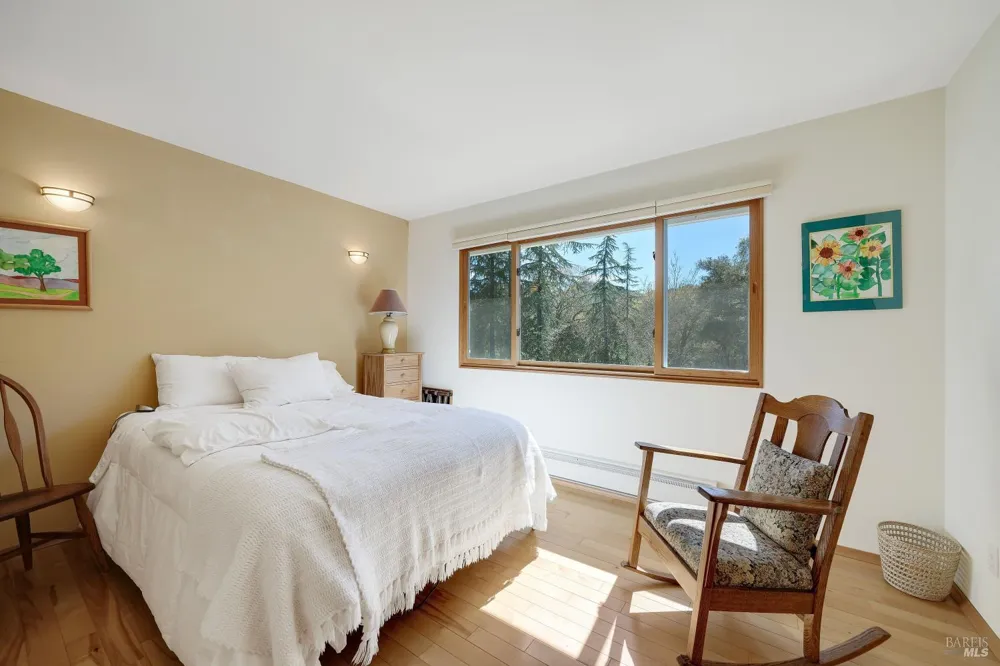 5809 Sharp Road Calistoga, CA 94515
