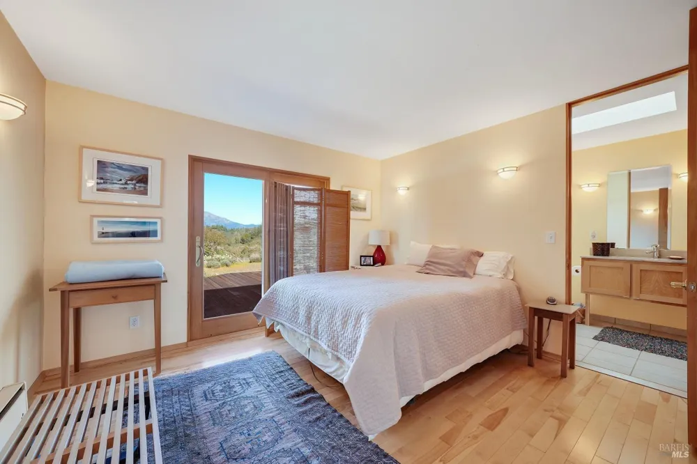5809 Sharp Road Calistoga, CA 94515