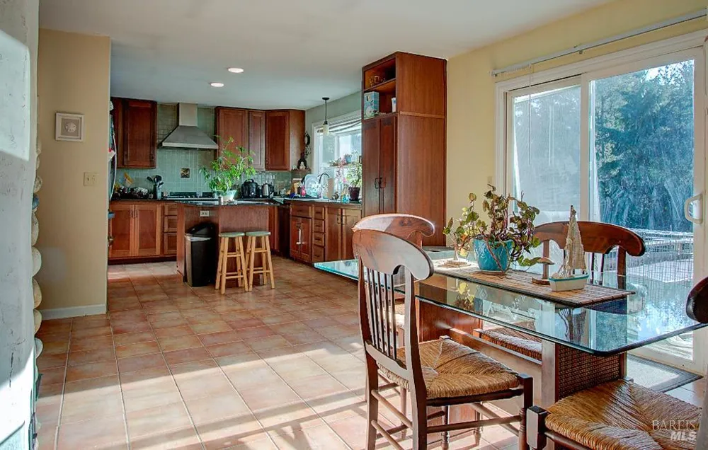 31191 Turner Road Fort Bragg, CA 95437