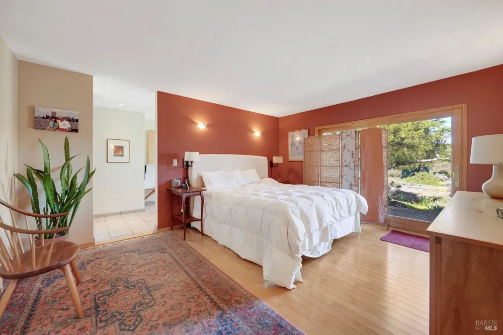 5809 Sharp Road Calistoga, CA 94515