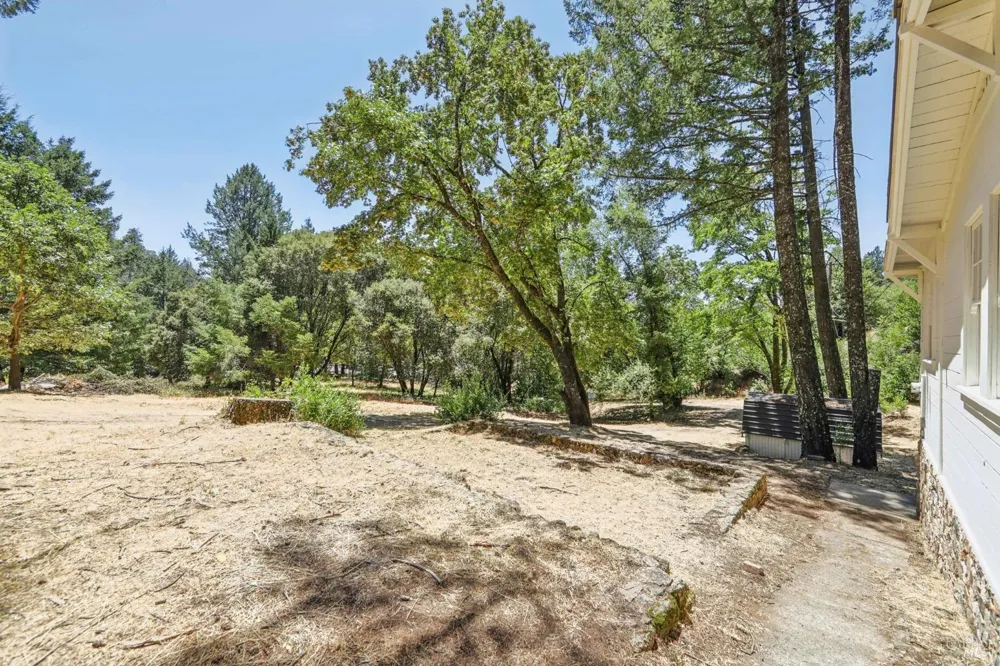 4601 Lake County Highway Calistoga, CA 94515