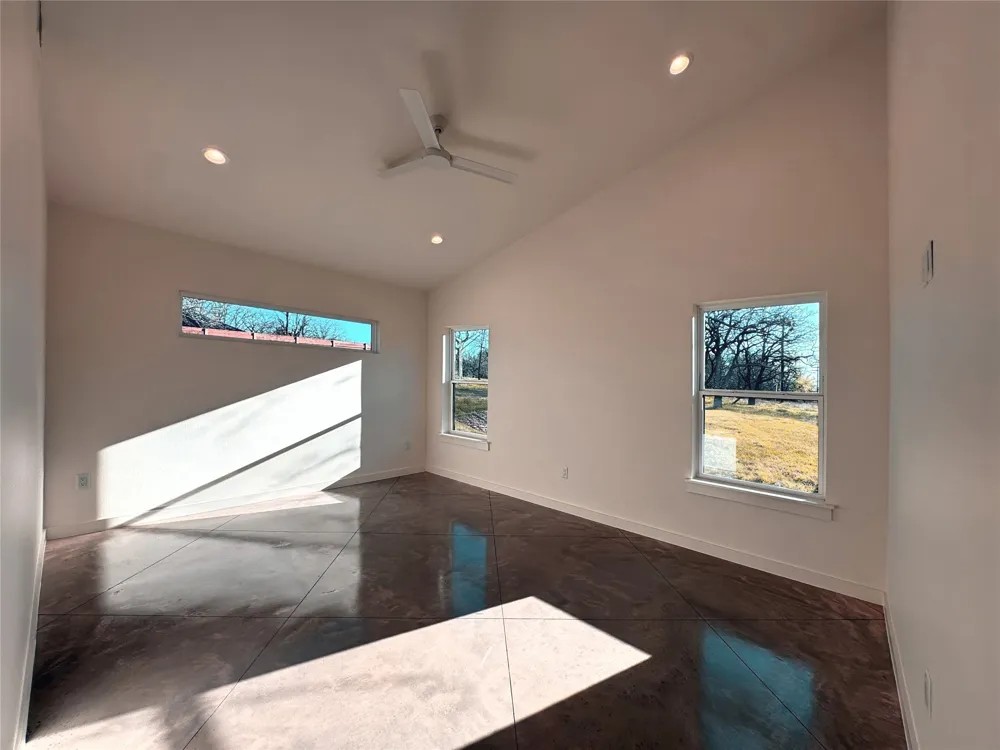 1991 Sunflower Paradise, TX 76073