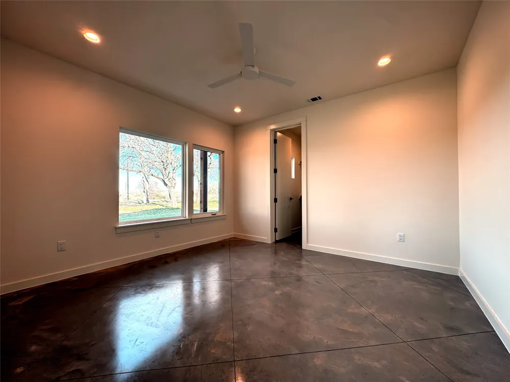 1991 Sunflower Paradise, TX 76073