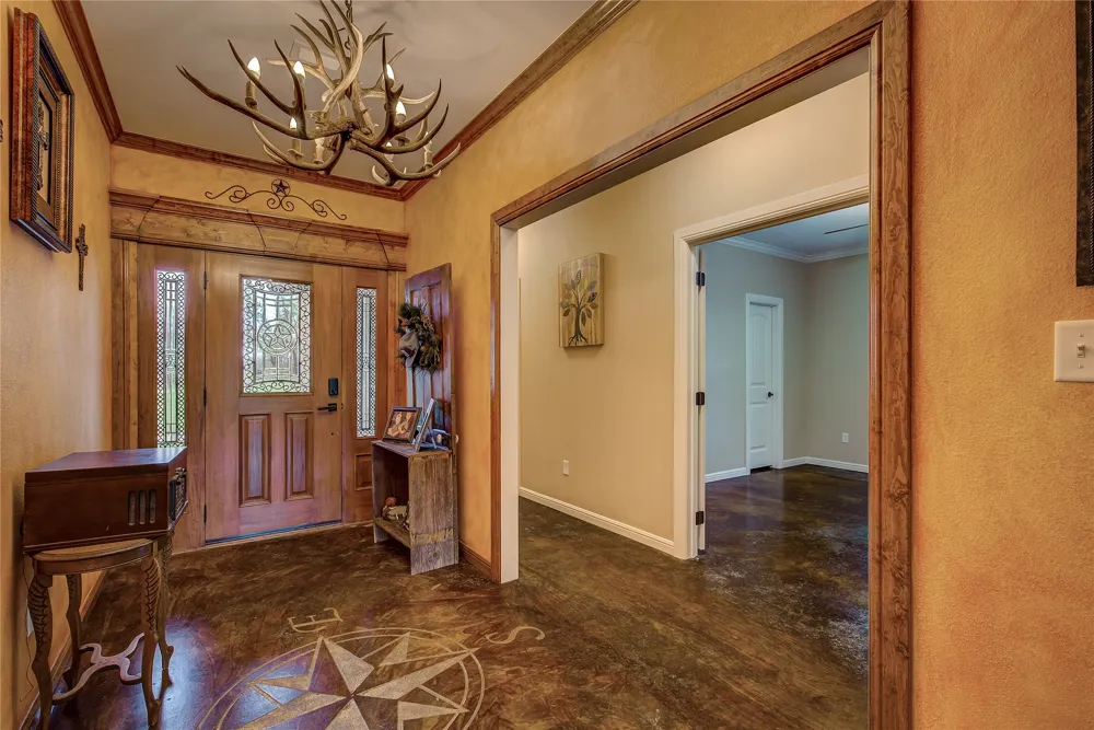 811 Rs County Road 4250 Point, TX 75472