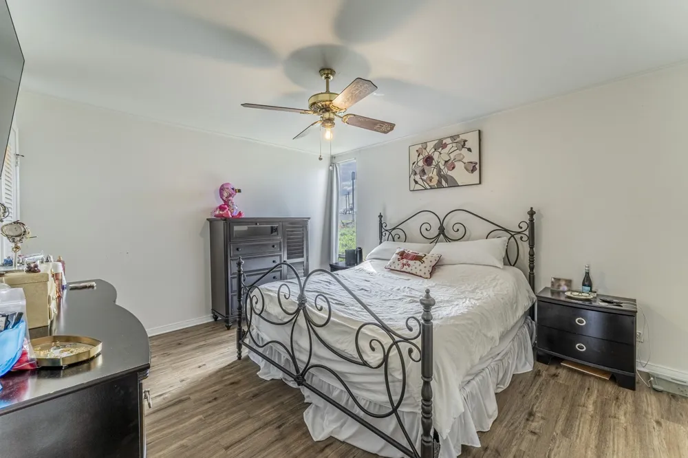 558 E Avenue J #B Grand Prairie, TX 75050