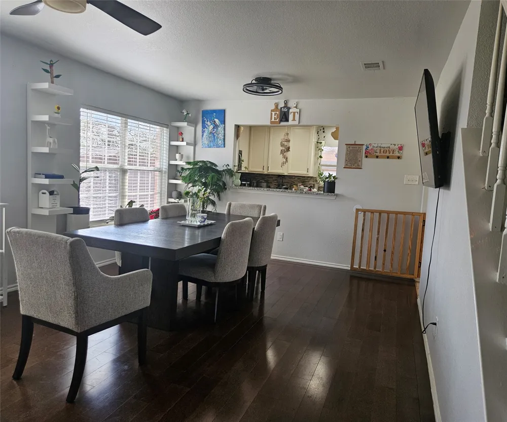 2549 Spring Creek Drive Balch Springs, TX 75180