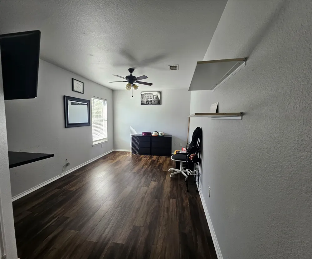 2549 Spring Creek Drive Balch Springs, TX 75180