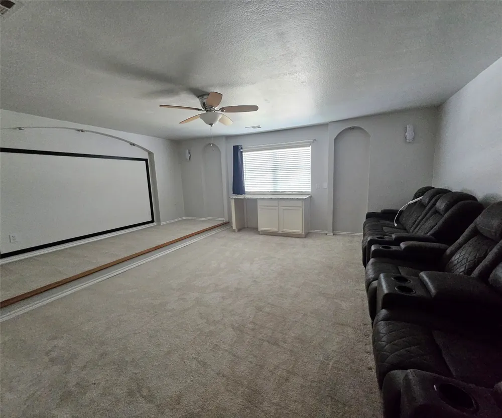2549 Spring Creek Drive Balch Springs, TX 75180