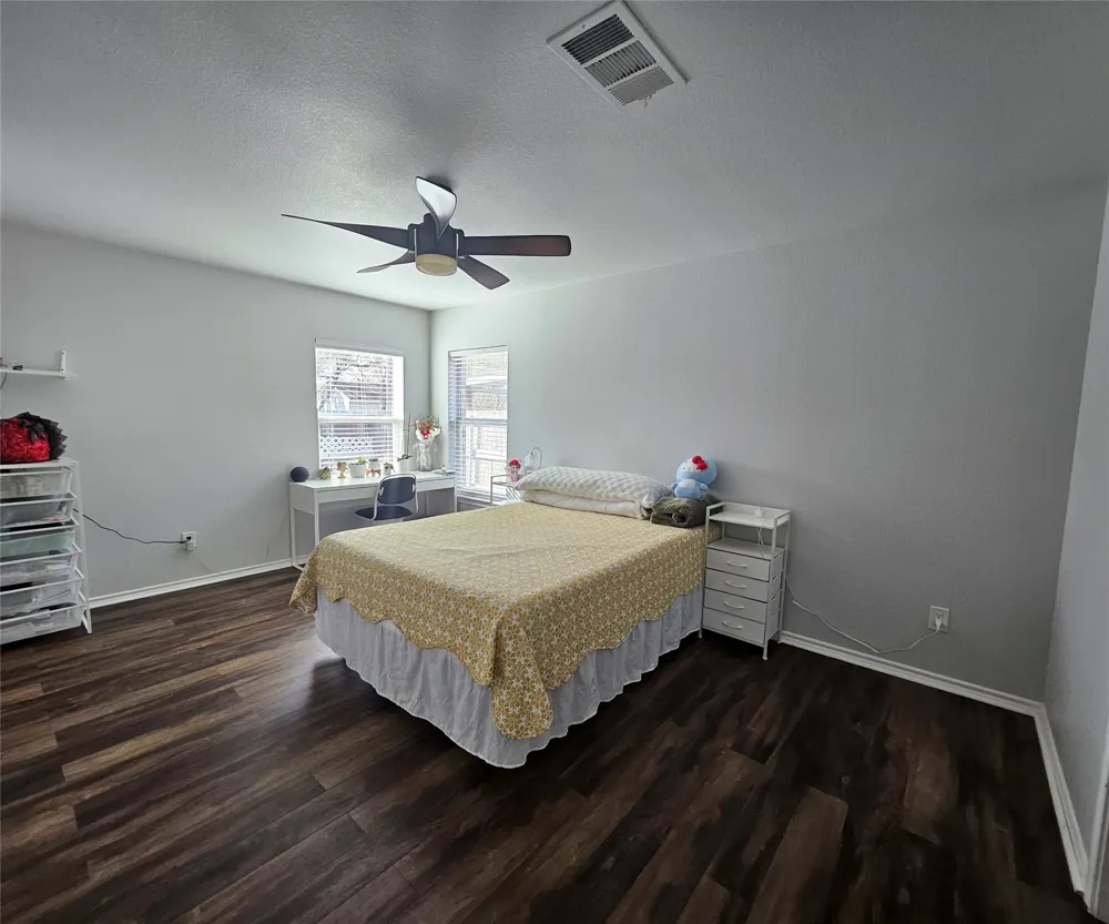 2549 Spring Creek Drive Balch Springs, TX 75180