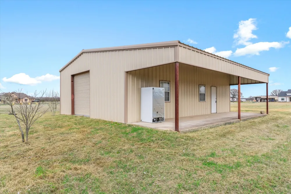 5971 Hidden Oaks Drive Quinlan, TX 75474