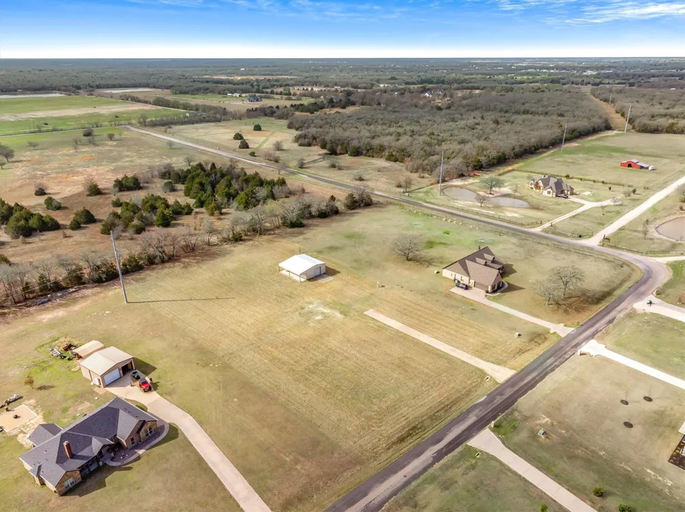 5971 Hidden Oaks Drive Quinlan, TX 75474