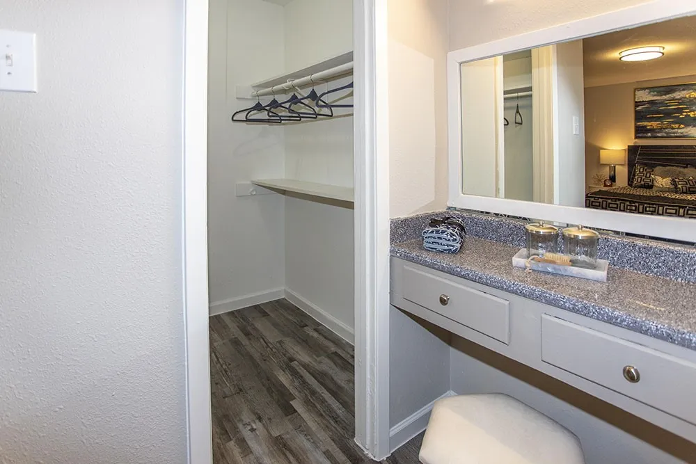 14208 Heritage Circle Farmers Branch, TX 75234
