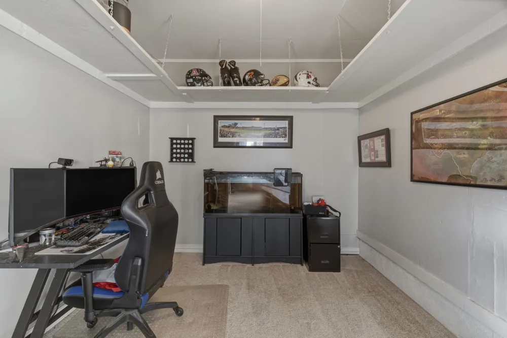 143 Mohave Drive E Lake Kiowa, TX 76240