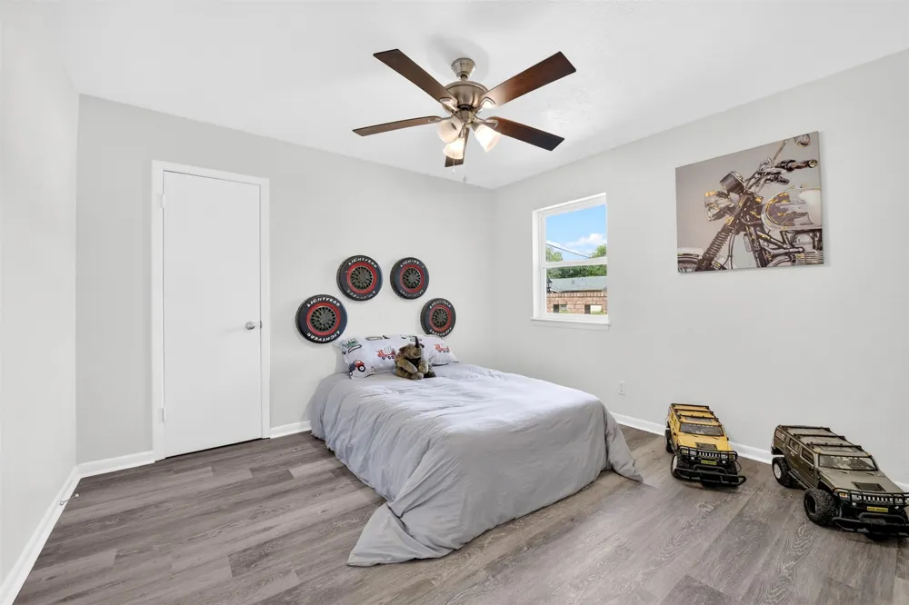 6412 Embassy Drive Forest Hill, TX 76119