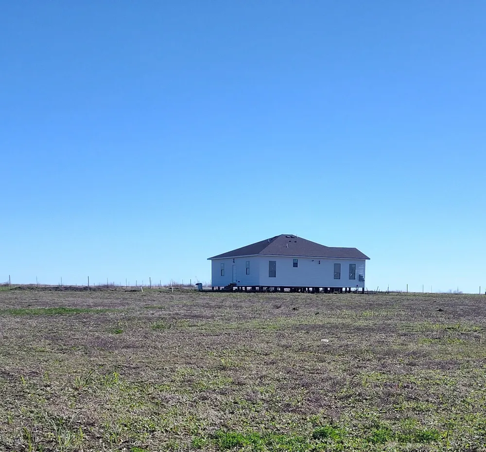 237 Barry Country Court Barry, TX 75102