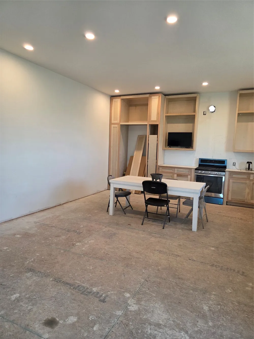 237 Barry Country Court Barry, TX 75102