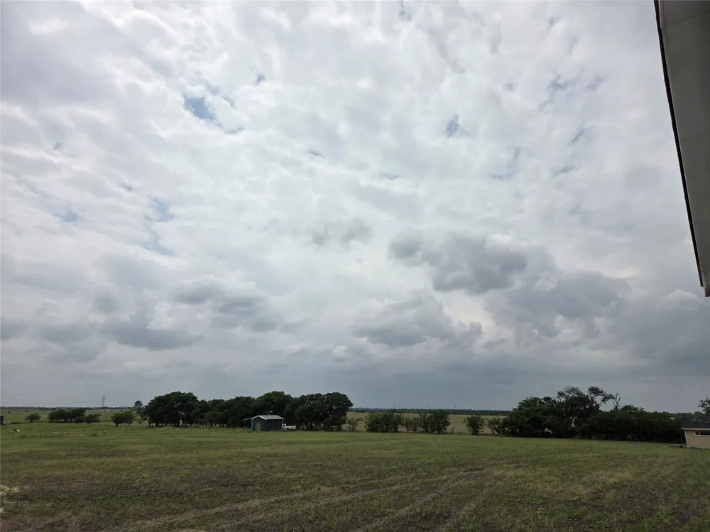 237 Barry Country Court Barry, TX 75102