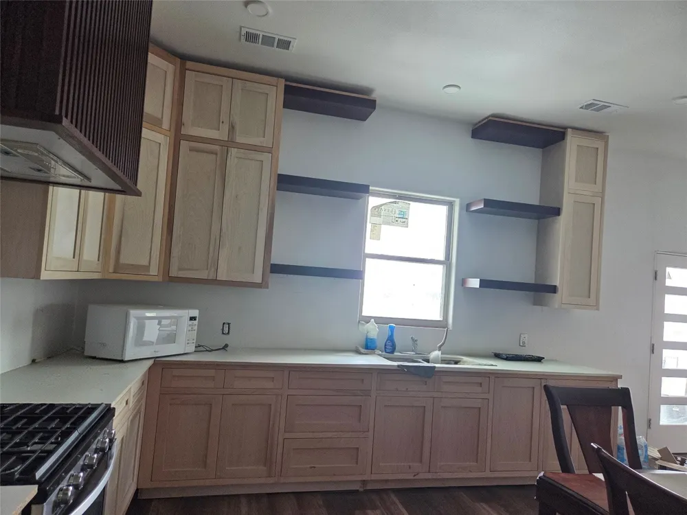 237 Barry Country Court Barry, TX 75102