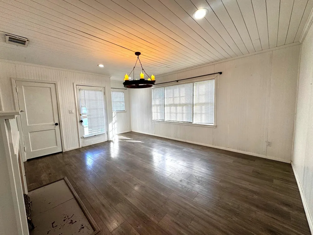2108 CR 4110 Pittsburg, TX 75686