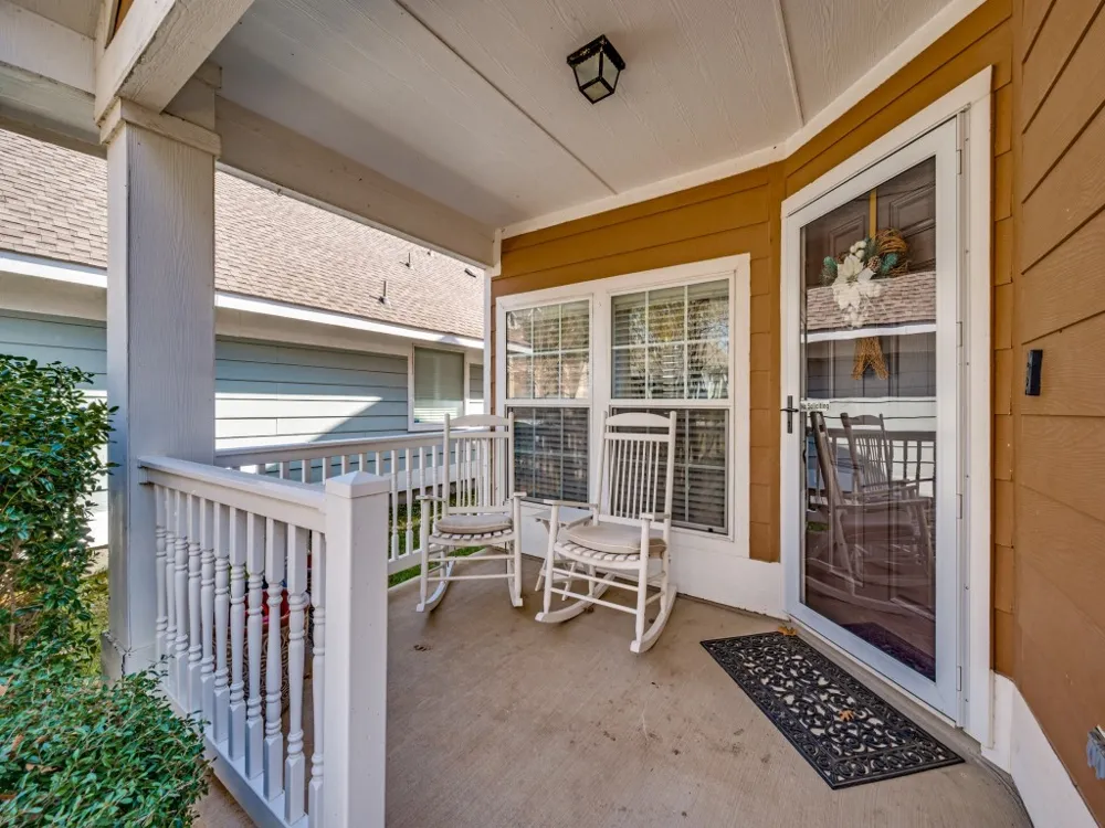 1128 Hayden Lane Savannah, TX 76227