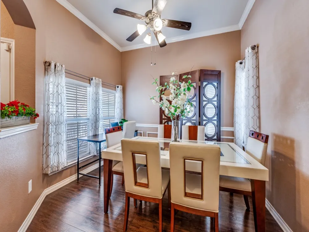 1128 Hayden Lane Savannah, TX 76227