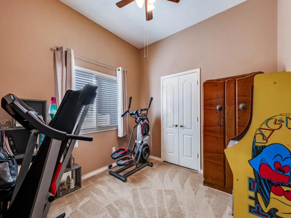 1128 Hayden Lane Savannah, TX 76227